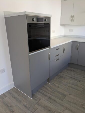 Glamorgan Green Oven In Kitchen