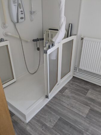 Walk In Shower St Helens Cres